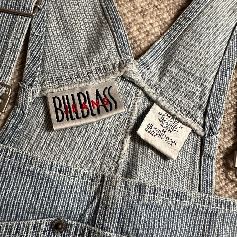 Vintage Women’s Bill Blass Light Blue Striped Overalls - Picture 2 of 4
